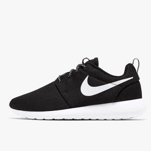 Nike Roshe One Womens Size 7